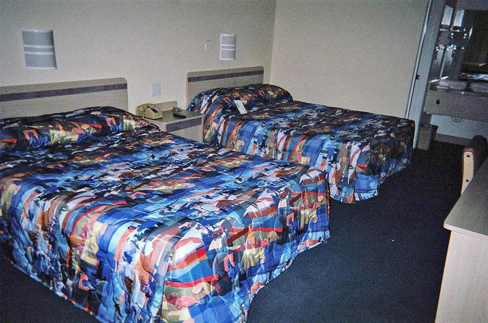 Knights Inn Burlington Nc Habitación foto